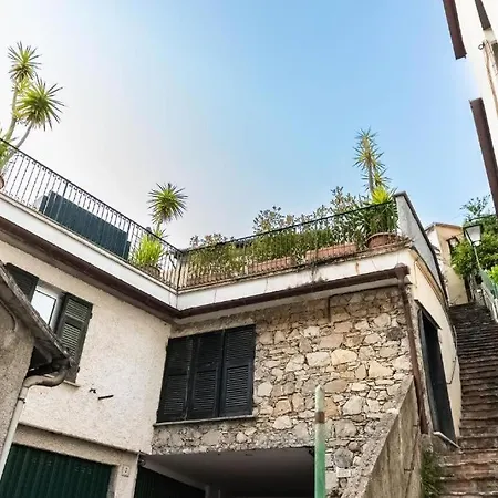 Portofino's Little Nest Con Parcheggio Wi-fi E Aria Condizionata Portofino